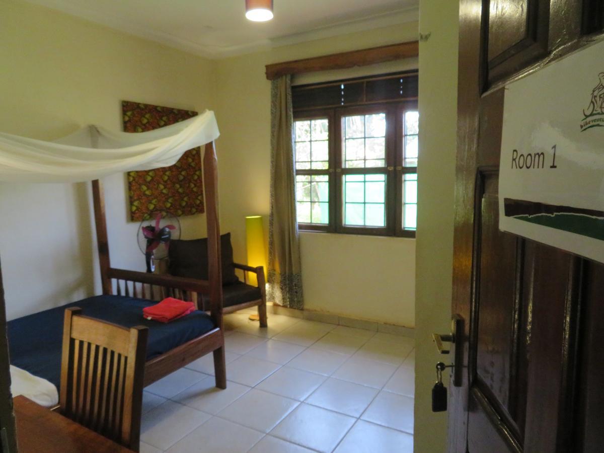 מלון ג'ינג'ה Bikeventures House Uganda מראה חיצוני תמונה